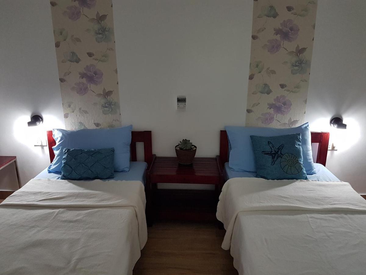 Pentaqua -Dineros Guest House Irosin Dış mekan fotoğraf