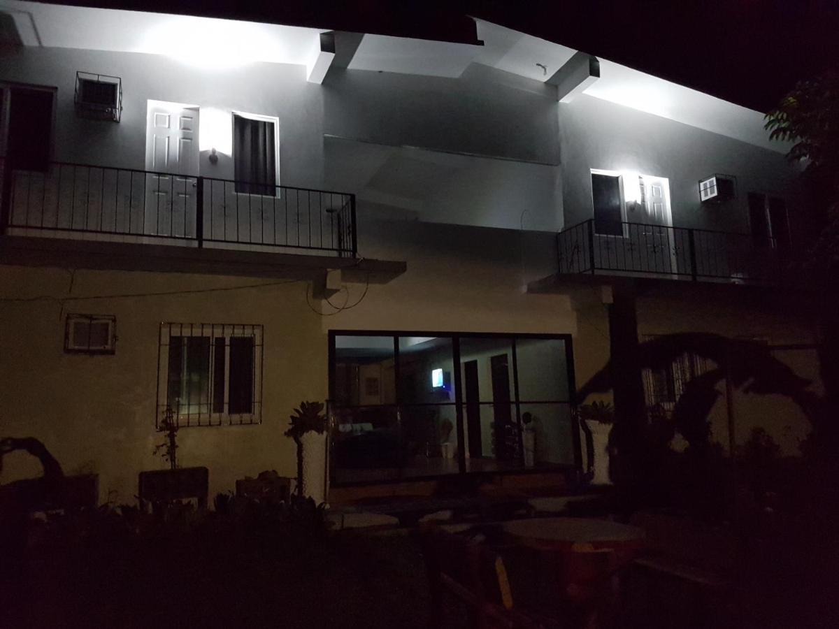 Pentaqua -Dineros Guest House Irosin Dış mekan fotoğraf