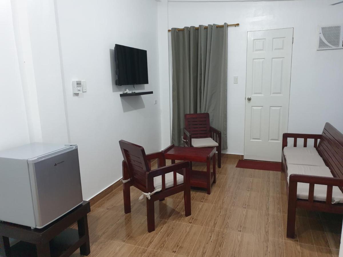 Pentaqua -Dineros Guest House Irosin Dış mekan fotoğraf